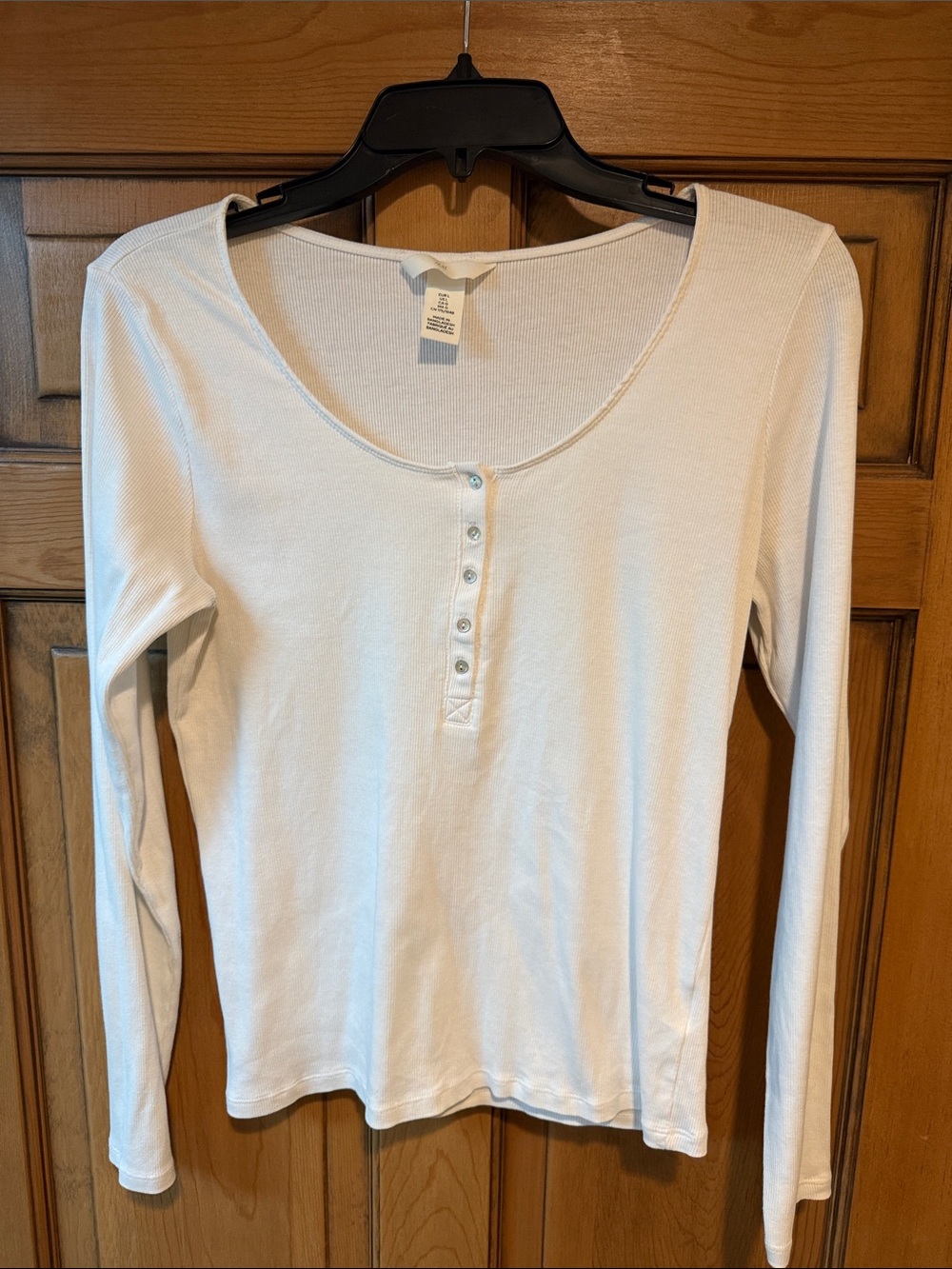 H&M White Long-Sleeve Scoop Neck Henley
